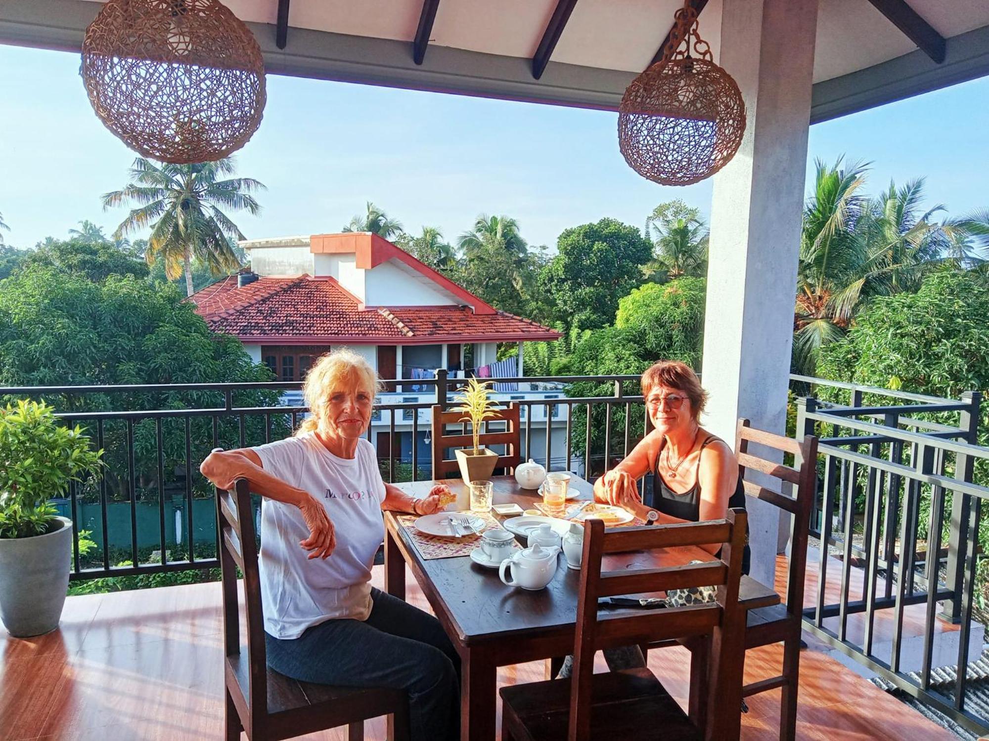 Ayubowan Homestay Katunayaka Luaran gambar