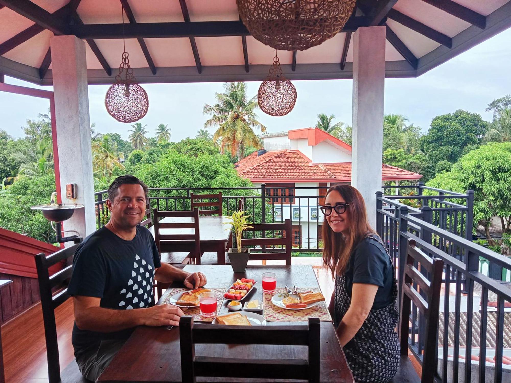 Ayubowan Homestay Katunayaka Luaran gambar