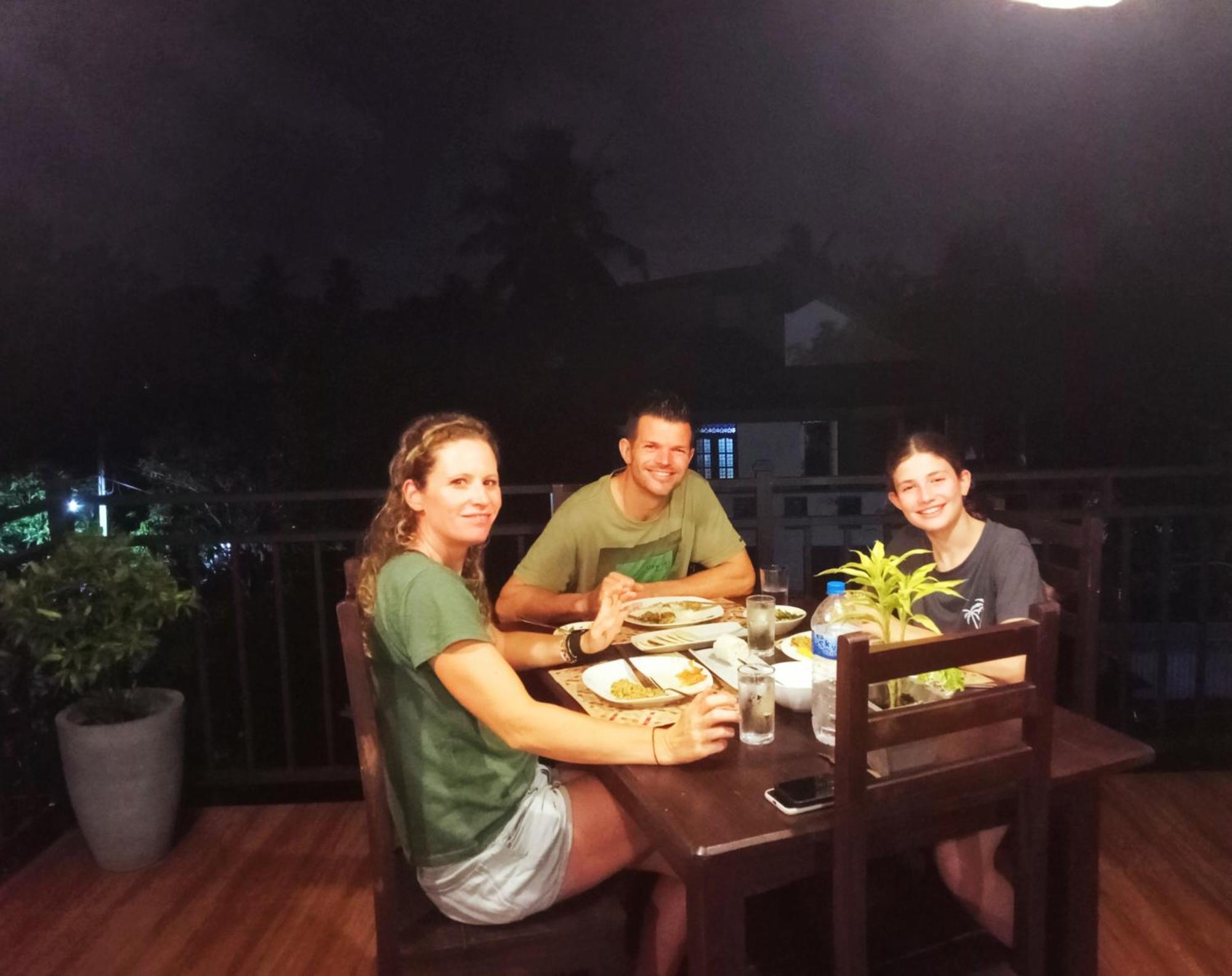 Ayubowan Homestay Katunayaka Luaran gambar